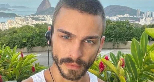 Felipe Selau, ex-ator de “Malhação”, é encontrado morto em apartamento em São Paulo - Imagem do artigo