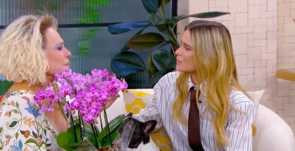 Ana Maria Braga revive gesto de Carolina Dieckmann de 25 anos atrás e chora ao vivo no “Mais Você” - Imagem do artigo