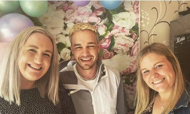 Irmã de Liam Payne faz longo desabafo um ano após a morte do cantor e fãs veem indireta a Kate Cassidy - Imagem do artigo