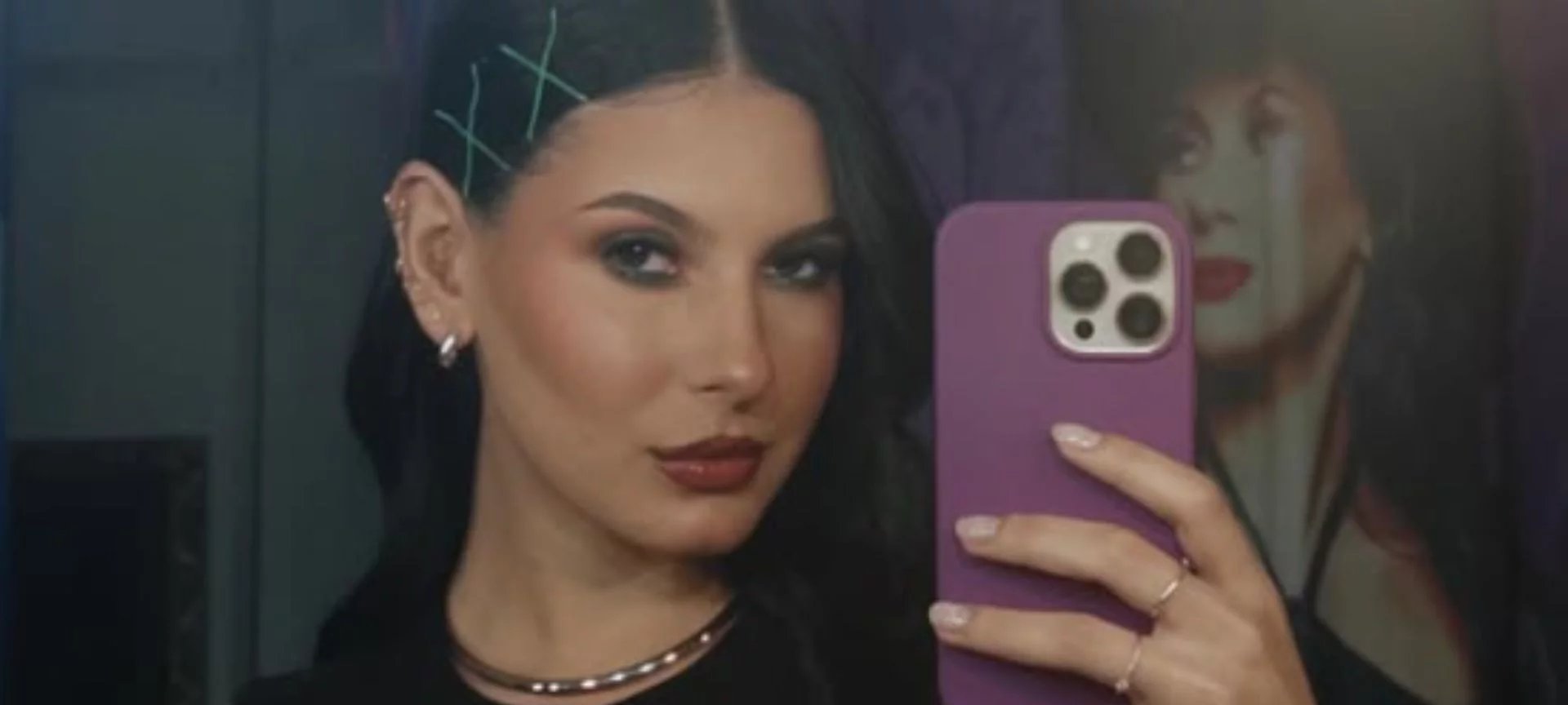 Ana Castela reage com risada a vídeo de taróloga sobre sua orientação sexual no TikTok - Imagem do artigo