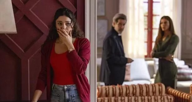 Três Graças: Gerluce flagra conversa de Ferette e Arminda sobre troca de remédios e aumenta tensão na novela - Imagem do artigo