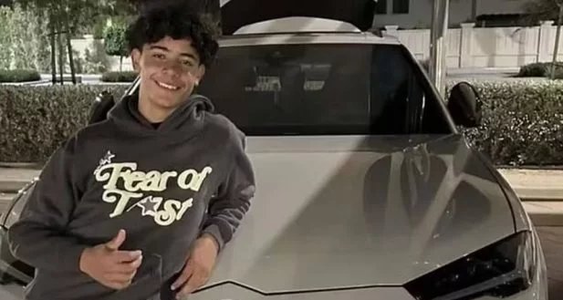 Aos 15 anos, filho de Cristiano Ronaldo exibe Lamborghini de R$ 1,65 milhão - Imagem do artigo
