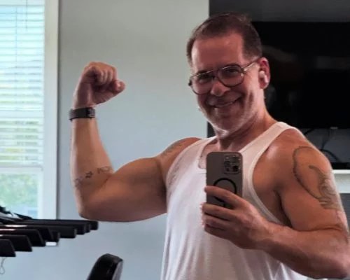 Leandro Hassum completa 11 anos de cirurgia bariátrica e publica vídeo com antes e depois - Imagem do artigo